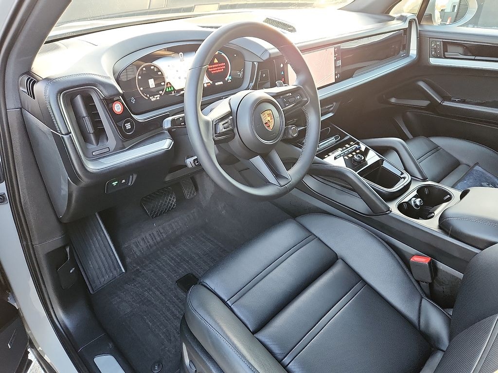 Certified 2025 Porsche Cayenne SUV