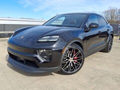 2025 Porsche Macan Electric 4S SUV