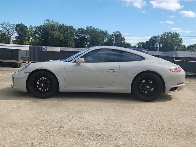 2019 Porsche 911 T photo 2