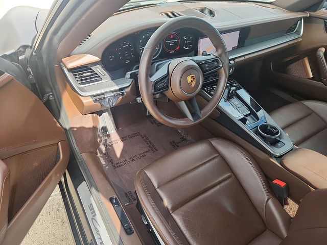 2020 Porsche 911 Coupe photo 4