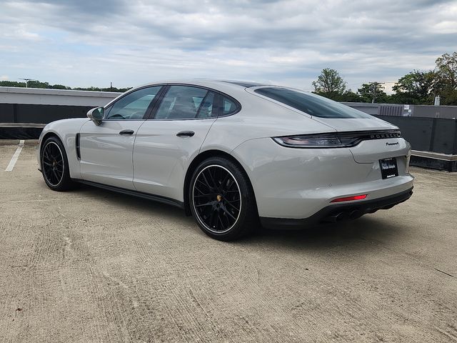 2023 Porsche Panamera Platinum photo 2