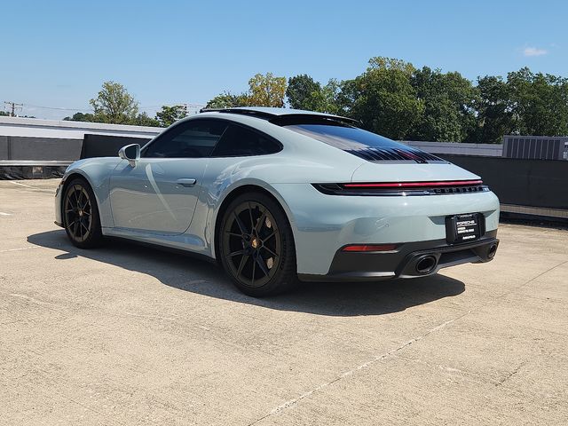 2025 Porsche 911 Coupe photo 3