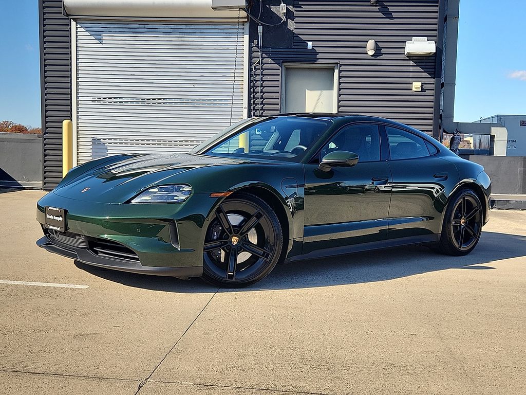 2025 Porsche Taycan -'s photo