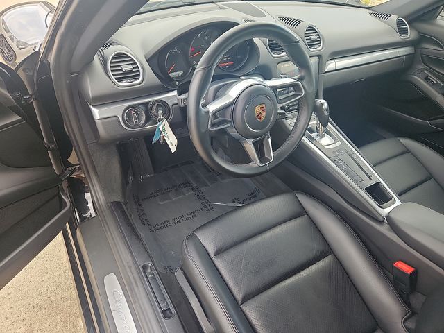 2018 Porsche Cayman photo 4