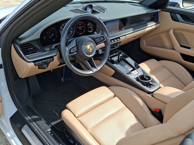 2023 Porsche 911 4 photo 4