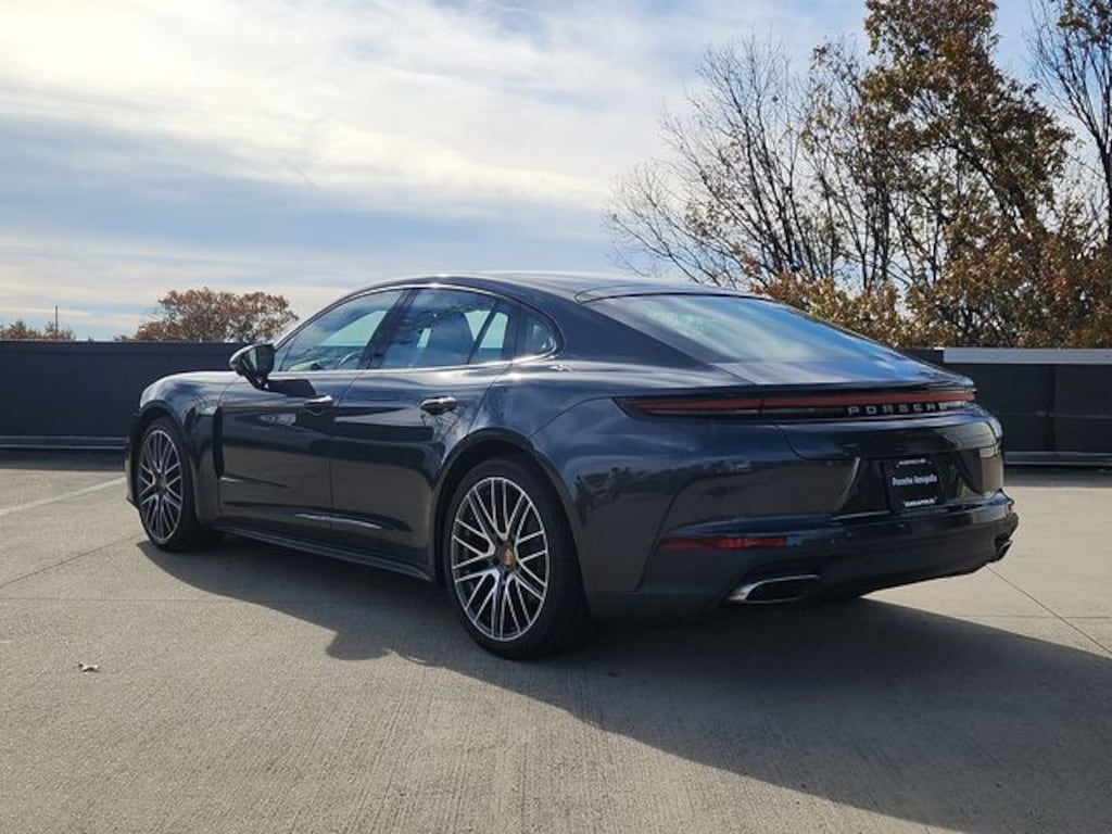 New 2026 Porsche Panamera 4 Hatchback