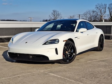2025 Porsche Taycan 4S Sedan