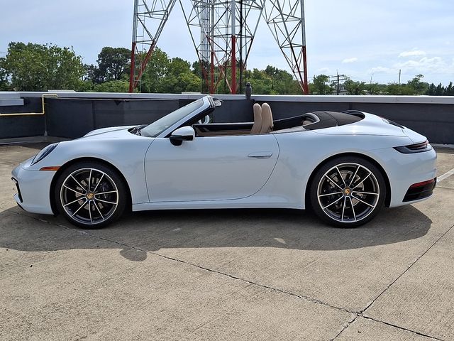 2023 Porsche 911 4 photo 2