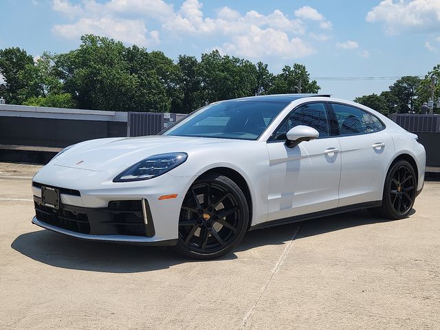 2025 Porsche Panamera 4