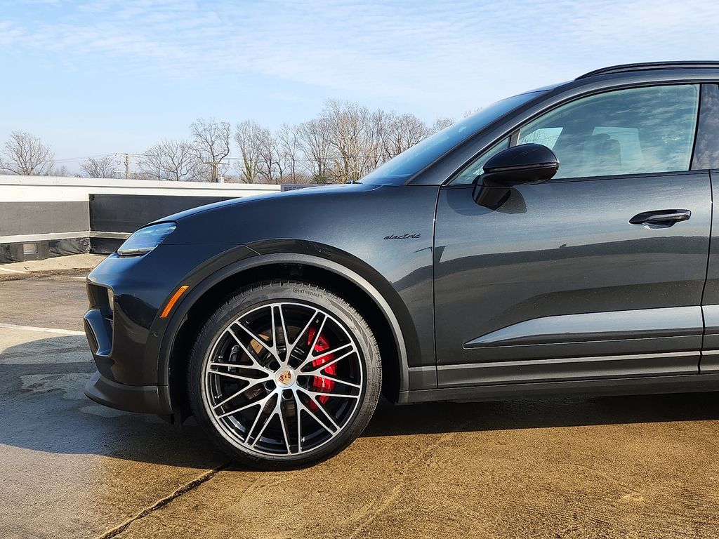 2025 Porsche Macan S - Photo 6