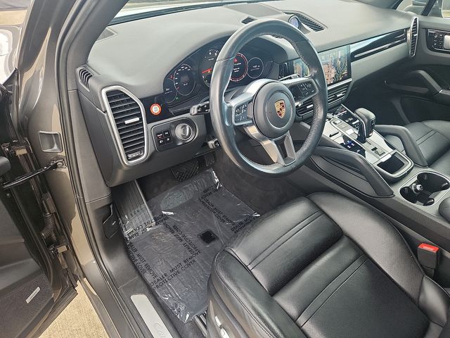 2020 Porsche Cayenne photo 4
