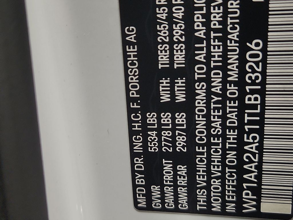 2026 Porsche Macan T - Photo 24
