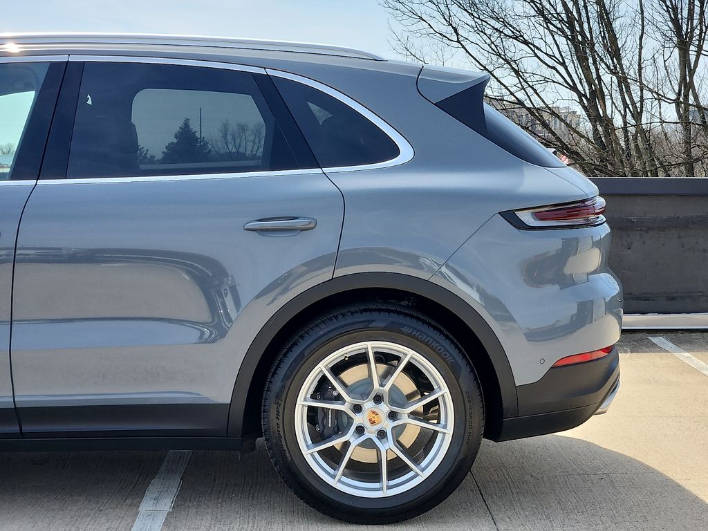 2026 Porsche Cayenne Base - Photo 7