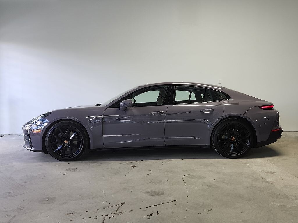 New 2026 Porsche Panamera 4 Hatchback