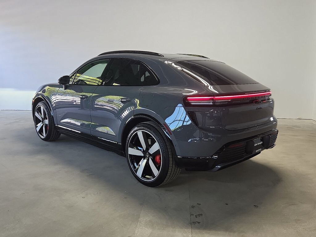 New 2026 Porsche Macan Electric Turbo SUV