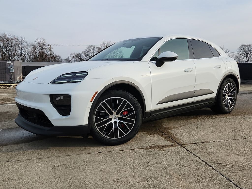 New 2026 Porsche Macan Electric 4S SUV