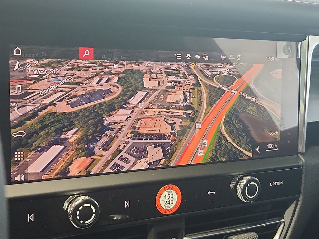 2026 Porsche Macan T - Photo 16