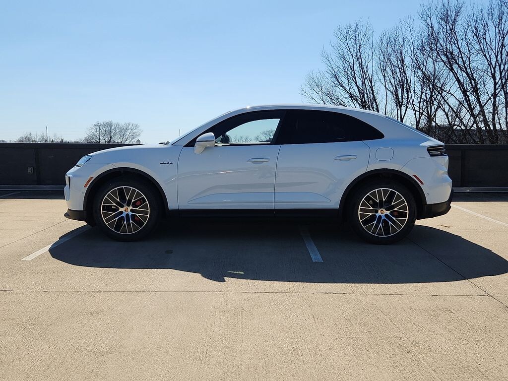 New 2026 Porsche Macan Electric 4S SUV