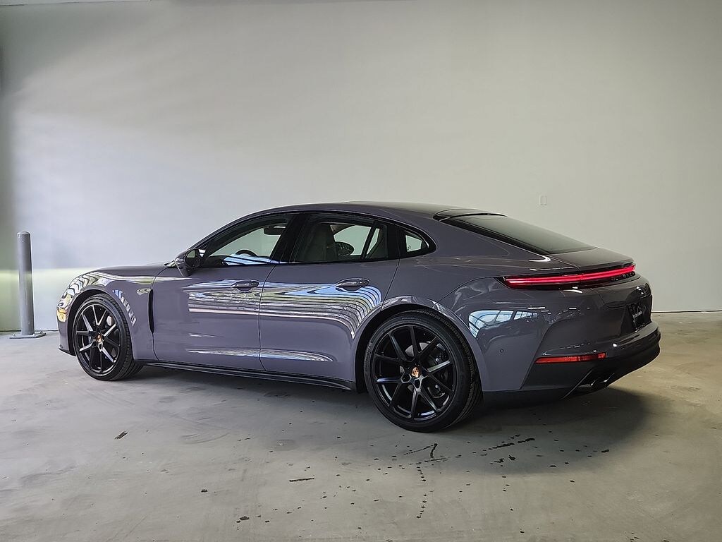 New 2026 Porsche Panamera 4 Hatchback