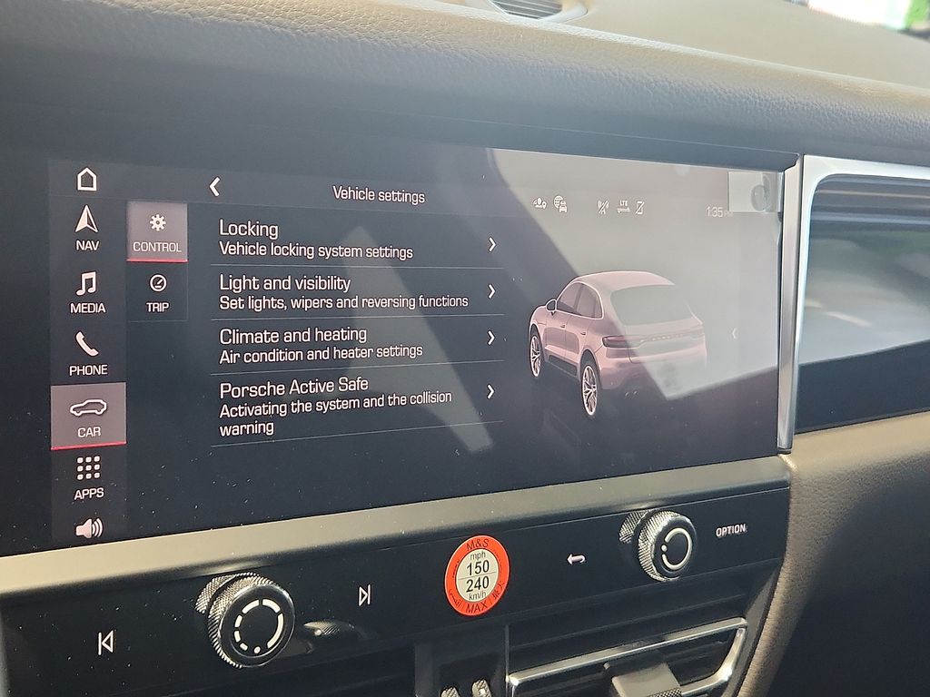 2026 Porsche Macan Base - Photo 22