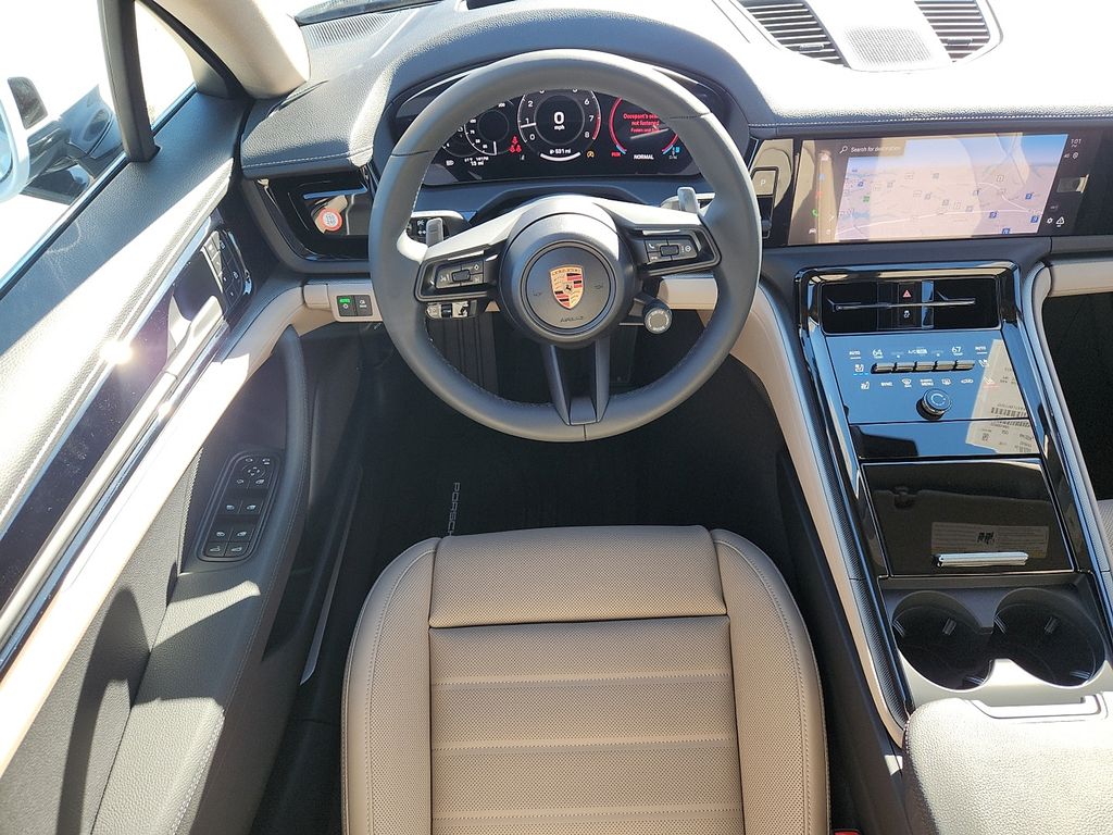 2026 Porsche Panamera Base - Photo 10
