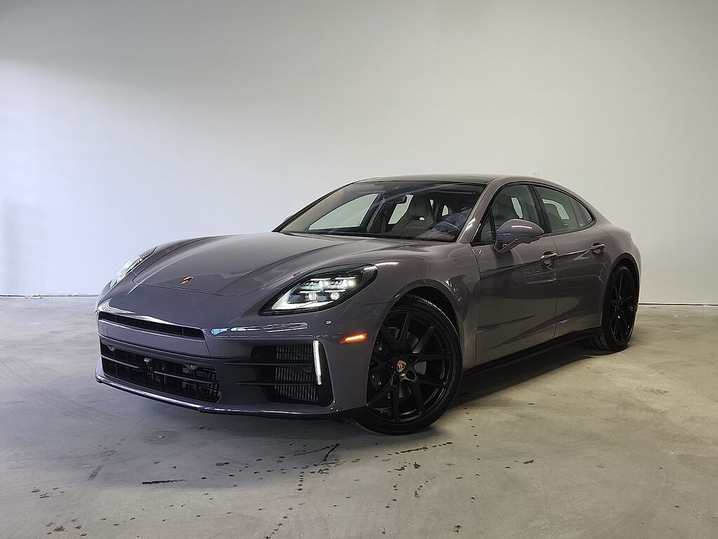 New 2026 Porsche Panamera 4 Hatchback