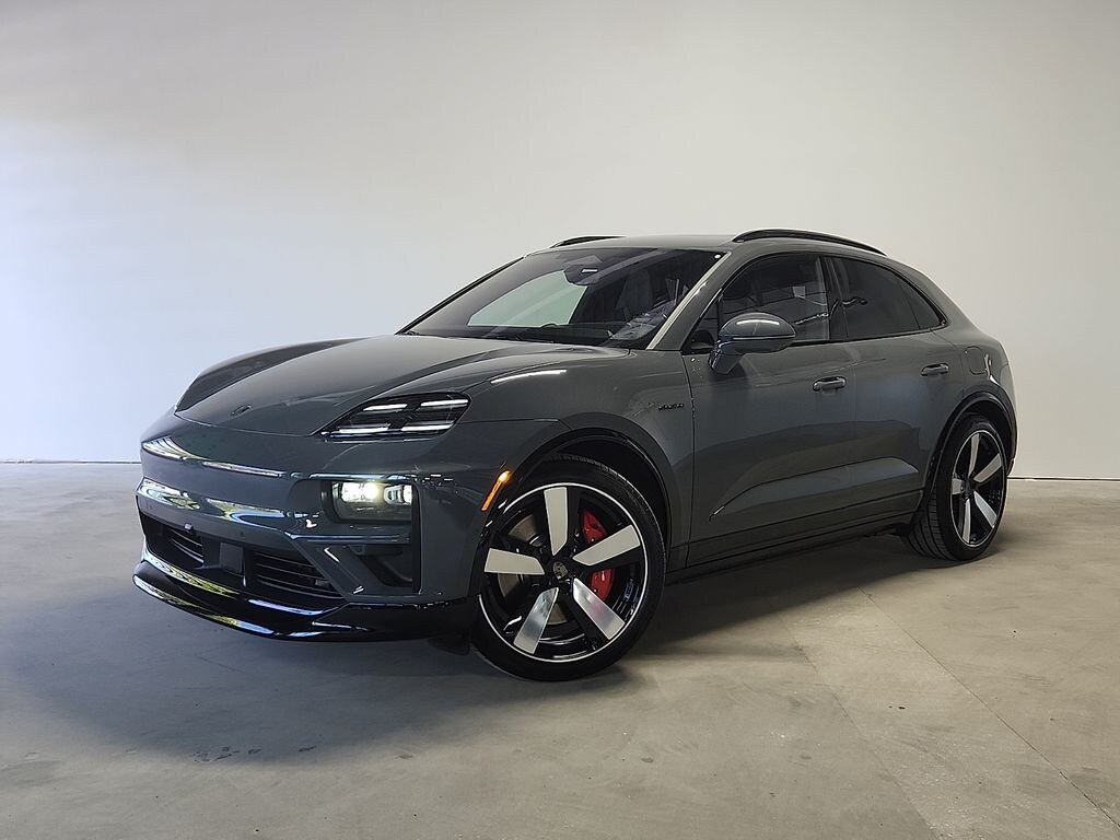 New 2026 Porsche Macan Electric Turbo SUV