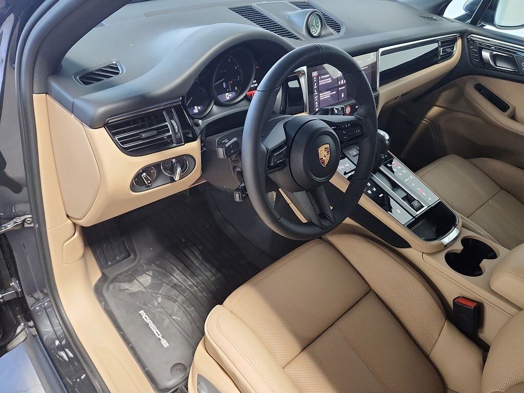 New 2026 Porsche Macan SUV