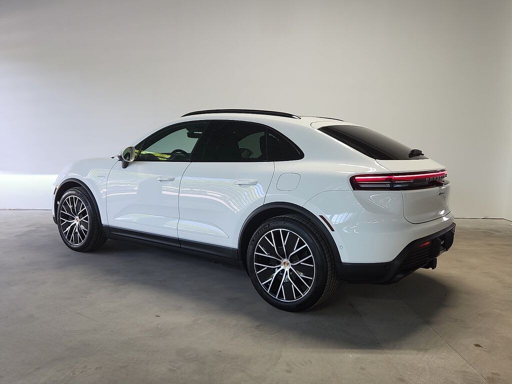 New 2026 Porsche Macan Electric 4 SUV