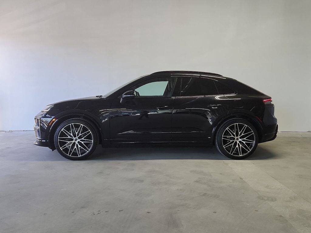 New 2026 Porsche Macan Electric Turbo SUV