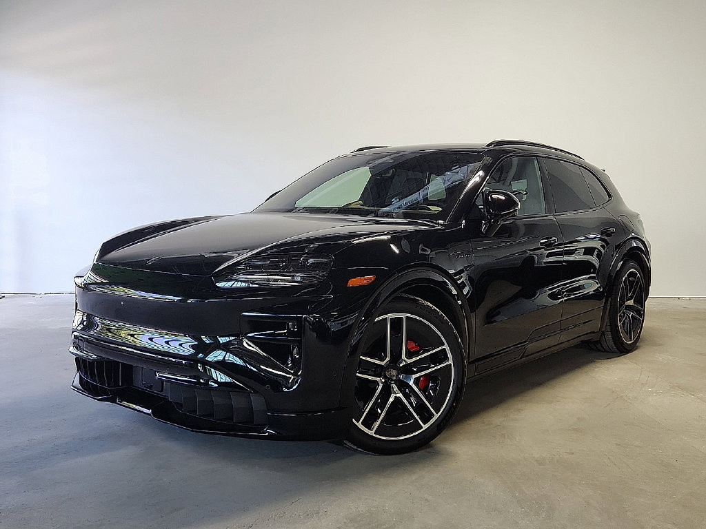 2026 Porsche Cayenne Electric Turbo SUV
