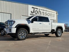 2020 GMC Sierra 2500HD 4WD Crew Cab Standard Bed Denali