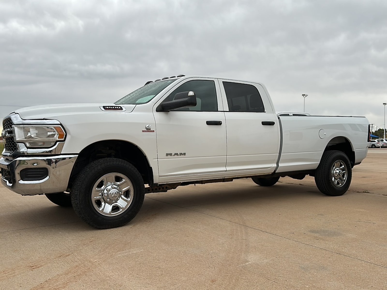 2022 RAM 3500 Tradesman 4X4 Crew Cab LWB's photo