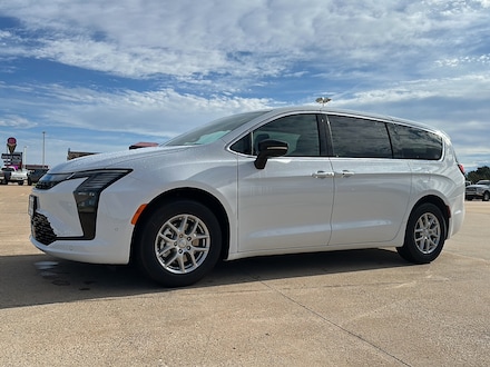 2027 Chrysler Pacifica Select Passenger Van
