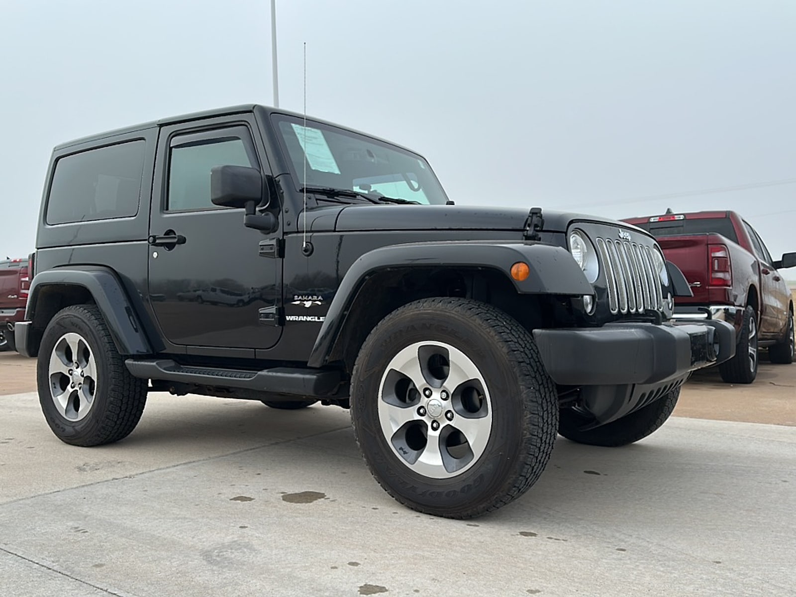 2017 Jeep Wrangler Sahara - Photo 6