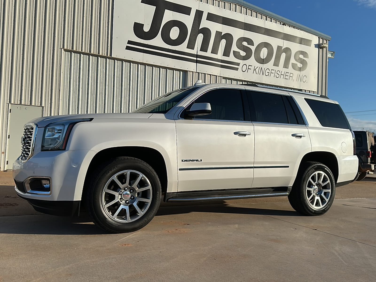 2019 GMC Yukon Denali's photo