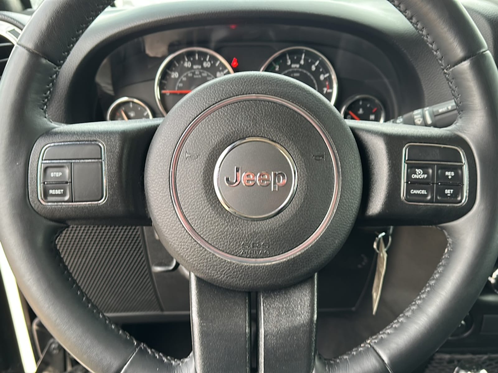 2017 Jeep Wrangler Sahara - Photo 14