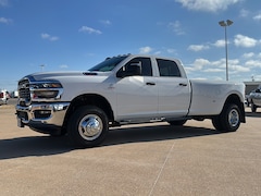 2026 Ram 3500 Tradesman Crew Cab 4x4 8 Box Pickup