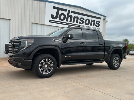 2024 GMC Sierra 1500 4WD Crew Cab Short Box AT4