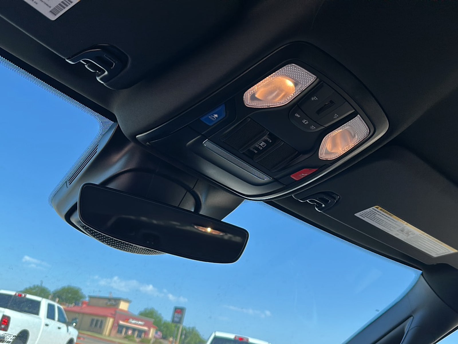2026 RAM 3500 Tradesman - Photo 11