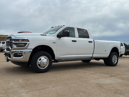 2026 Ram 3500 Tradesman Crew Cab 4x4 8 Box Pickup