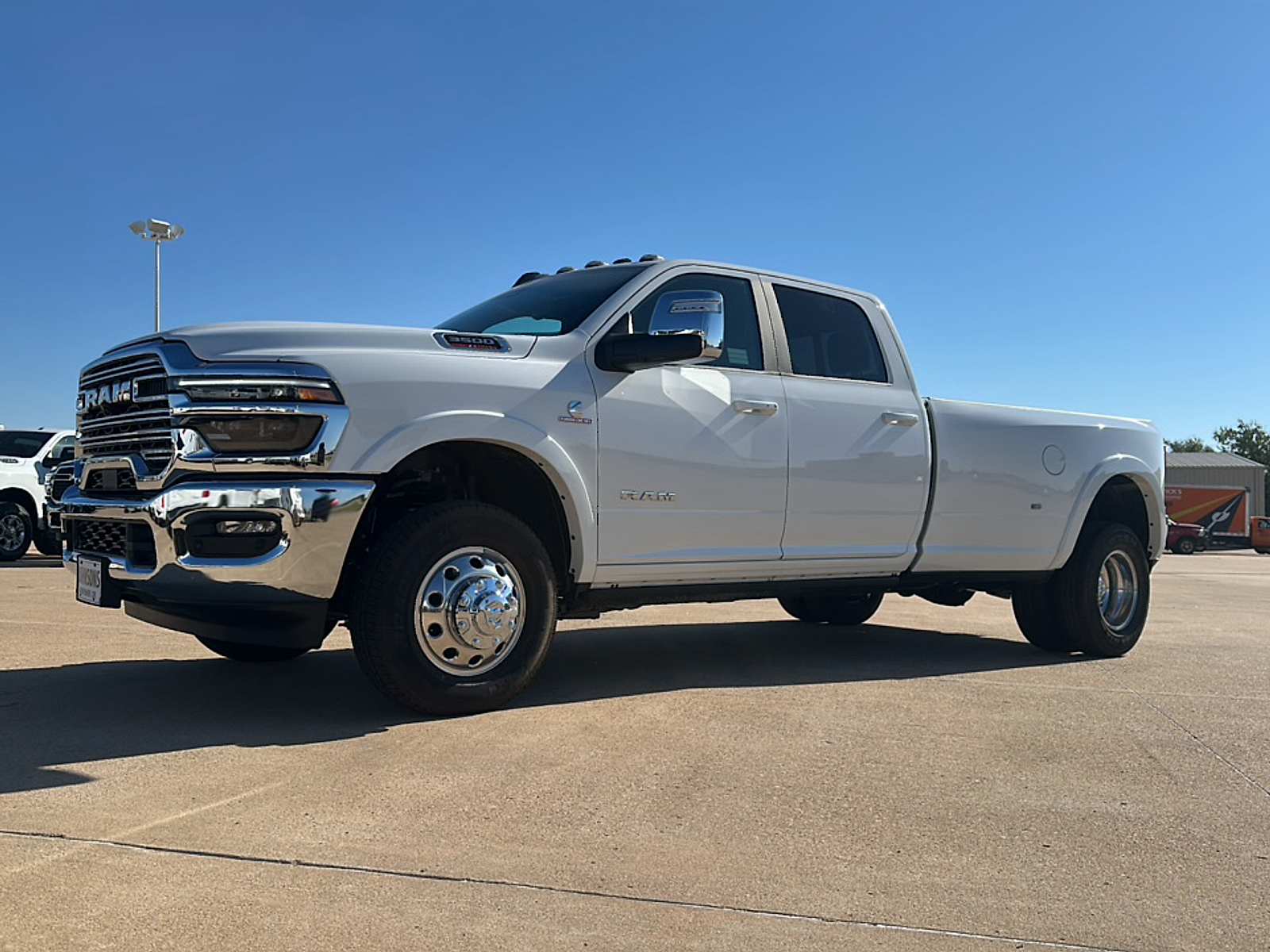 2027 Ram 3500 LARAMIE CREW CAB 4X4 Pickup