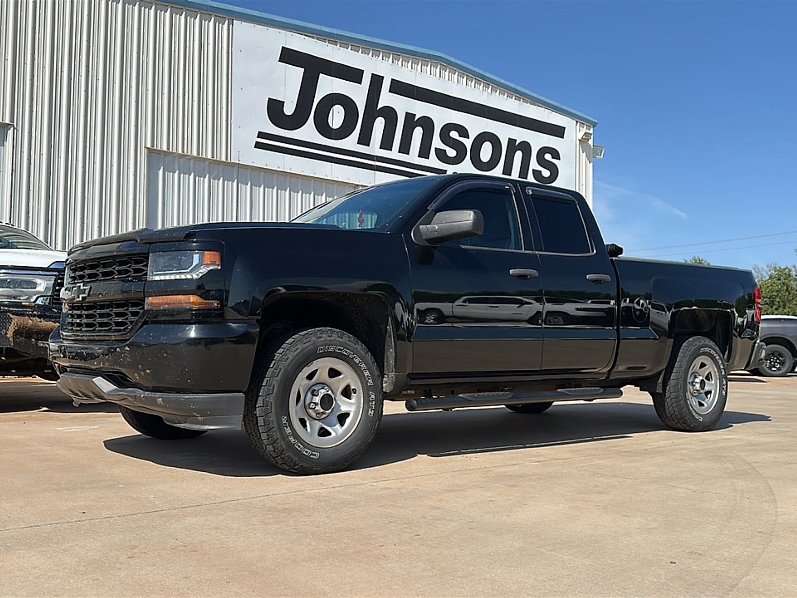Used 2017 Chevrolet Silverado 1500 Custom with VIN 1GCVKPEC1HZ321550 for sale in Kingfisher, OK