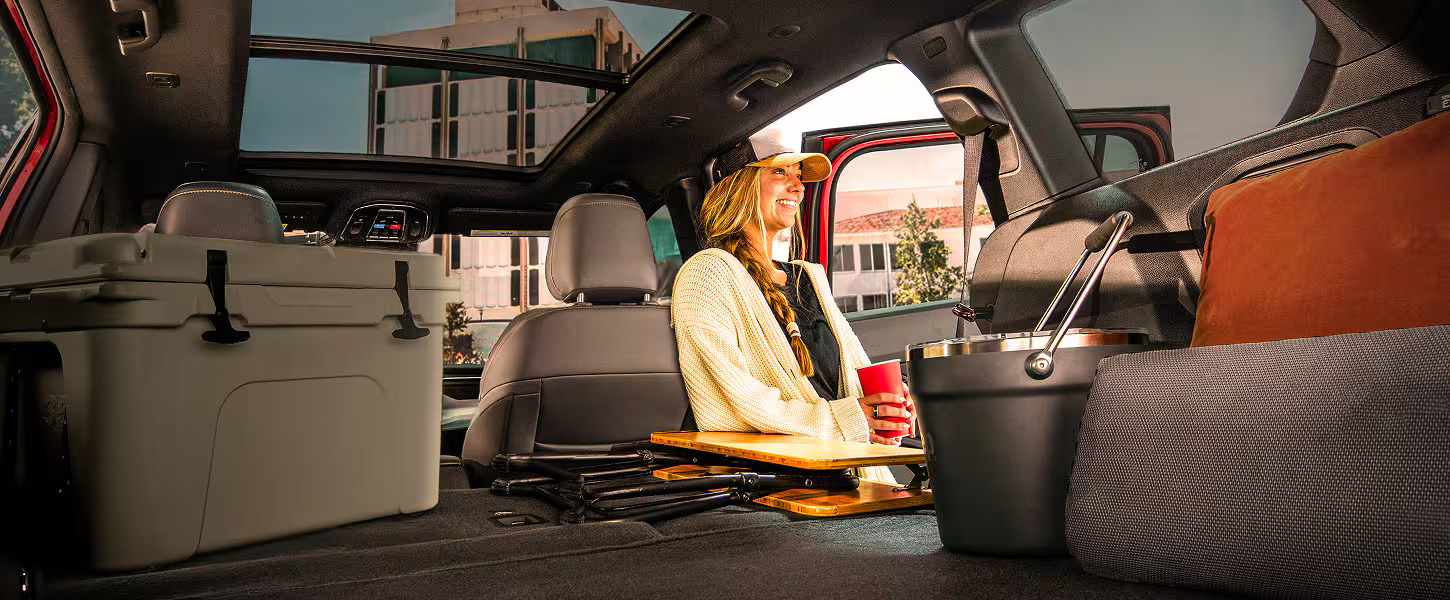 2027 Jeep Cherokee interior and cargo space