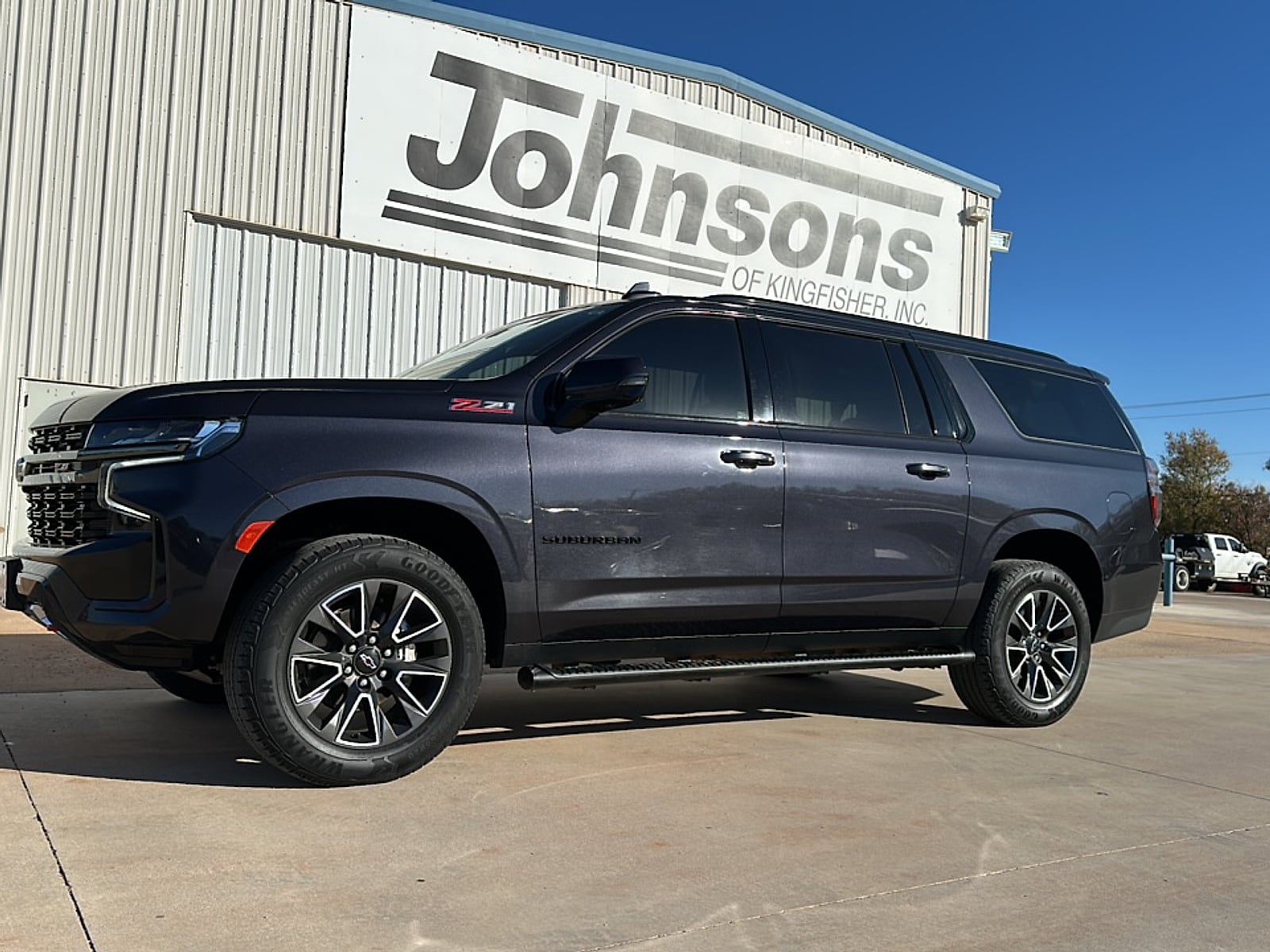 2022 Chevrolet Suburban Z71's photo