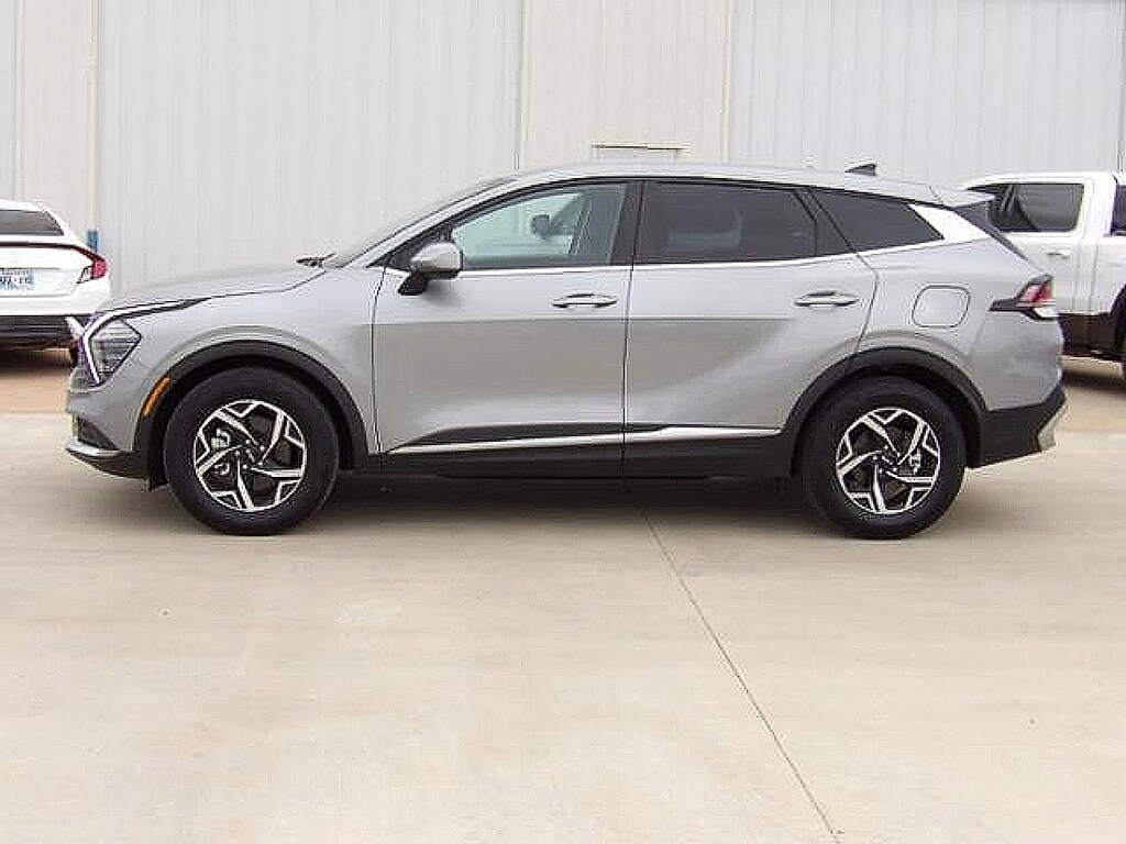 Used 2024 Kia Sportage LX LX SUV