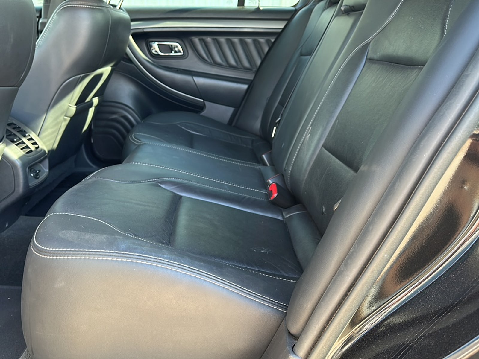 Used 2015 Ford Taurus SEL with VIN 1FAHP2E86FG137541 for sale in Kingfisher, OK