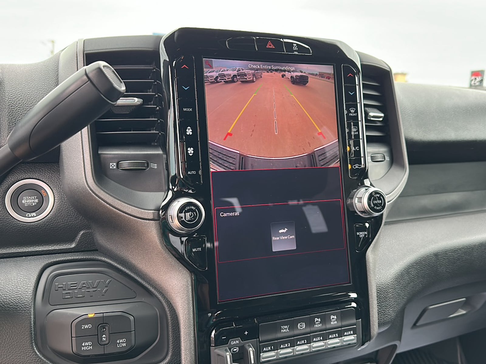 2026 RAM 3500 Tradesman - Photo 11