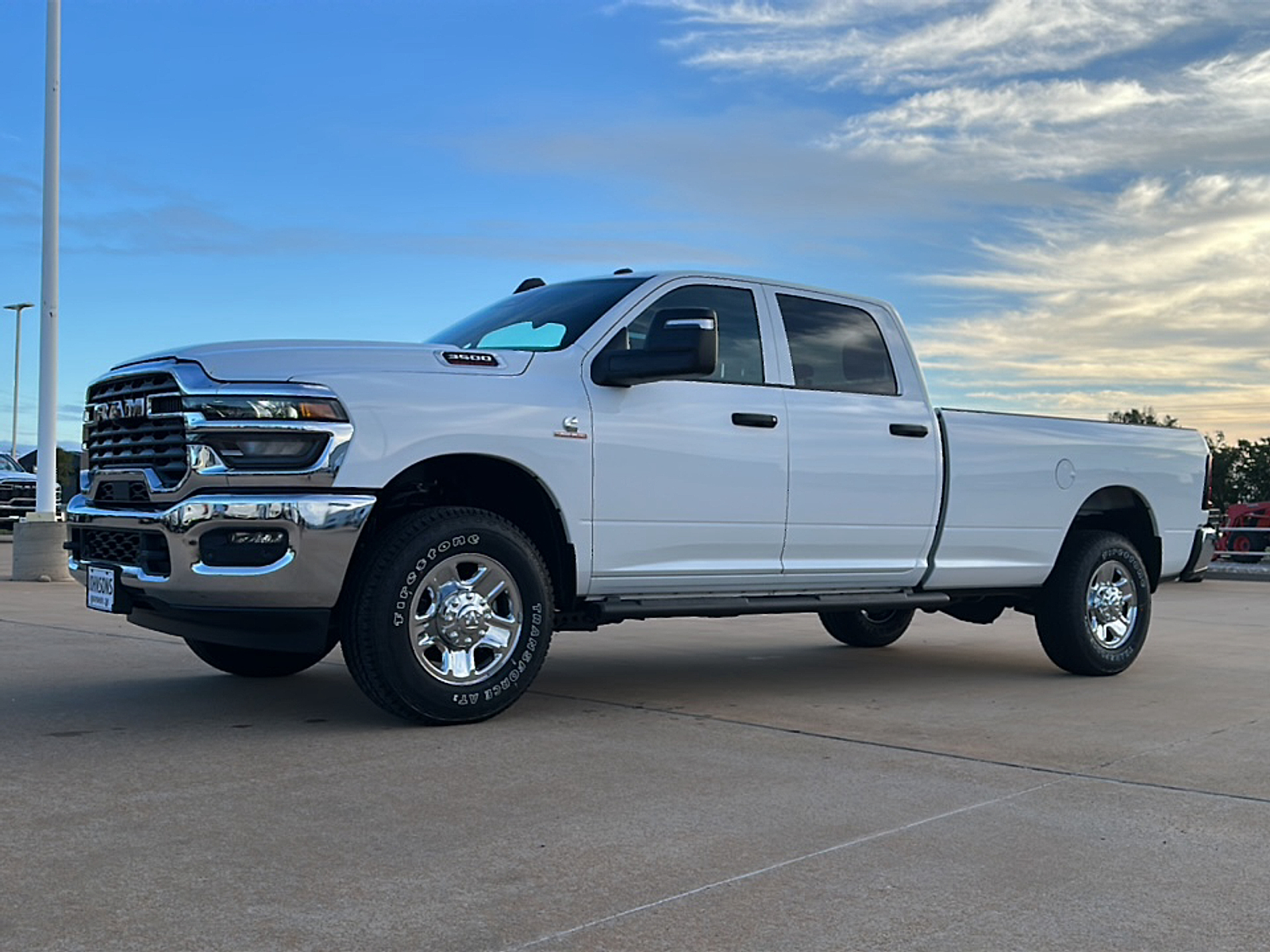 2027 Ram 3500 TRADESMAN CREW CAB 4X4 Pickup