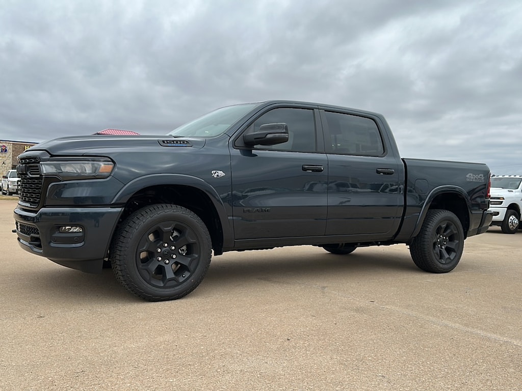 New 2026 Ram 1500 LONE STAR CREW CAB 4X4 5'7 BOX Pickup